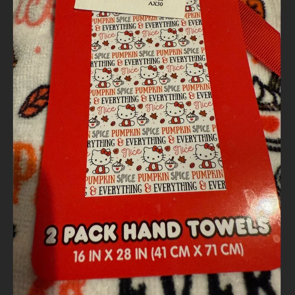 Sanrio Hello Kitty Autumn Fall Pumpkin Spice White 2 Pack Hand Towels NWT